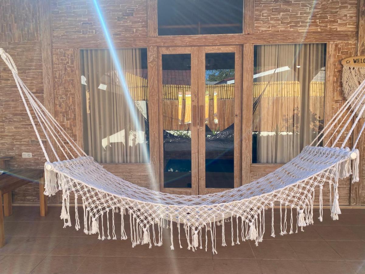 Gili Rose Private Villa Gili Trawangan Extérieur photo